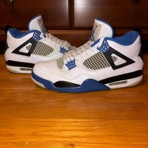 2016 Jordan 4 Motorsport